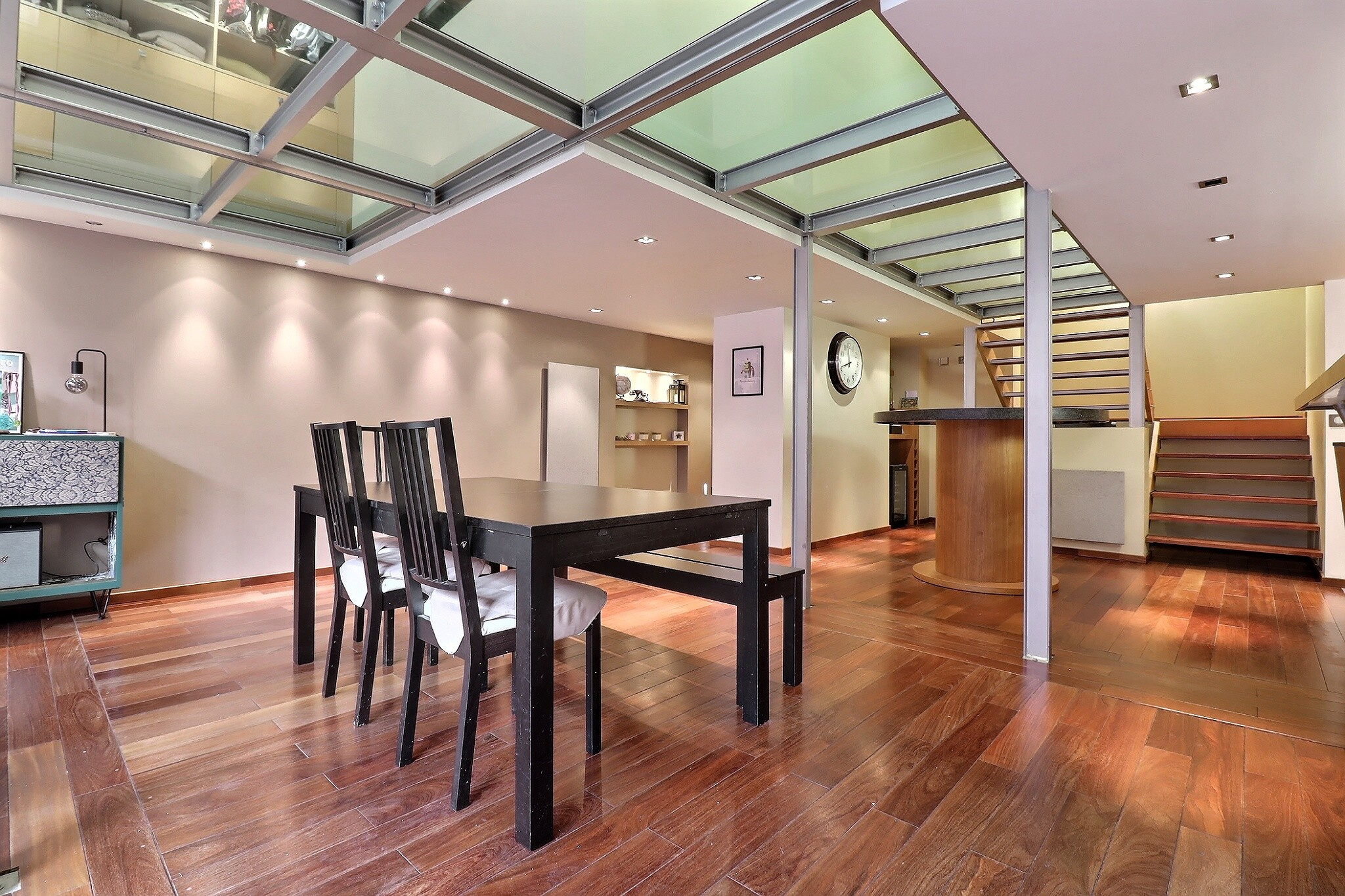 LOFT DUPLEX LUMINEUX – Place de parking